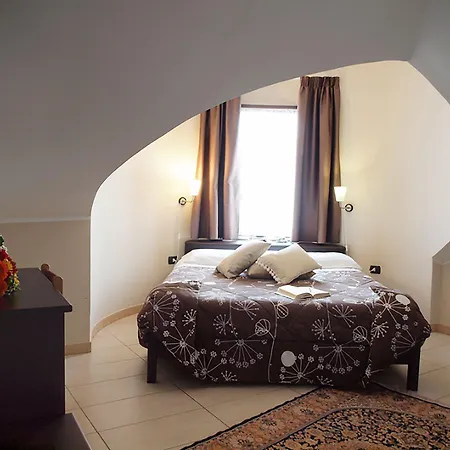 L'incontro Santeramo Santeramo in Colle