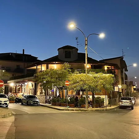 L'incontro Santeramo Santeramo in Colle