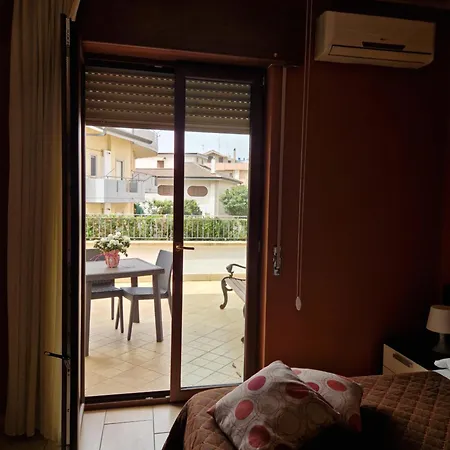 Bed & Breakfast L'incontro Santeramo 3*