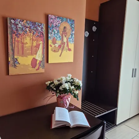 Nocleg ze śniadaniem L'incontro Santeramo 3*