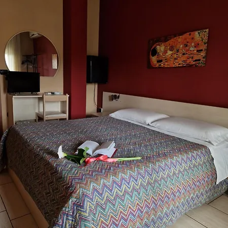 L'incontro Santeramo Nocleg ze śniadaniem 3*